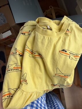 Mini Rodini Yellow Crew dress airplanes size 5-7y